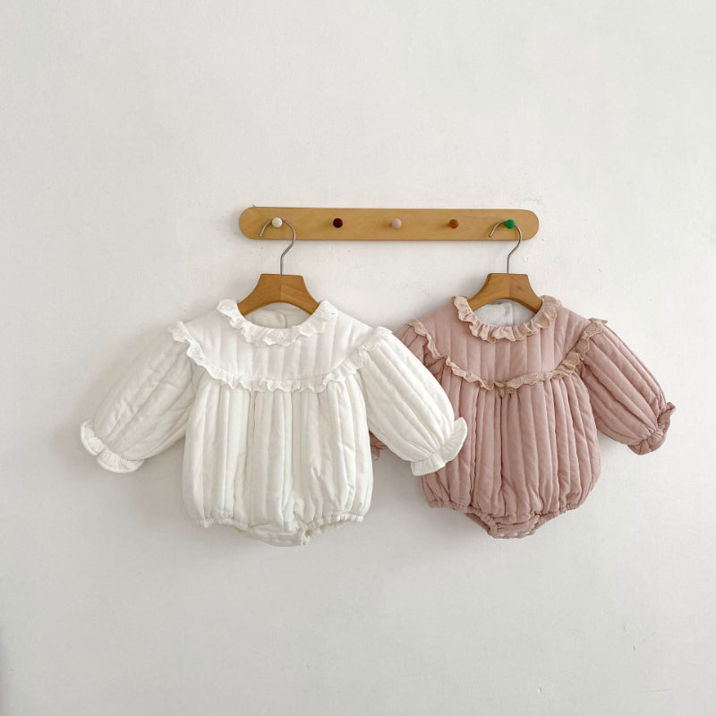 【BABY】冬新作 キュートなフリルレースプラッシュロンパースSK102406