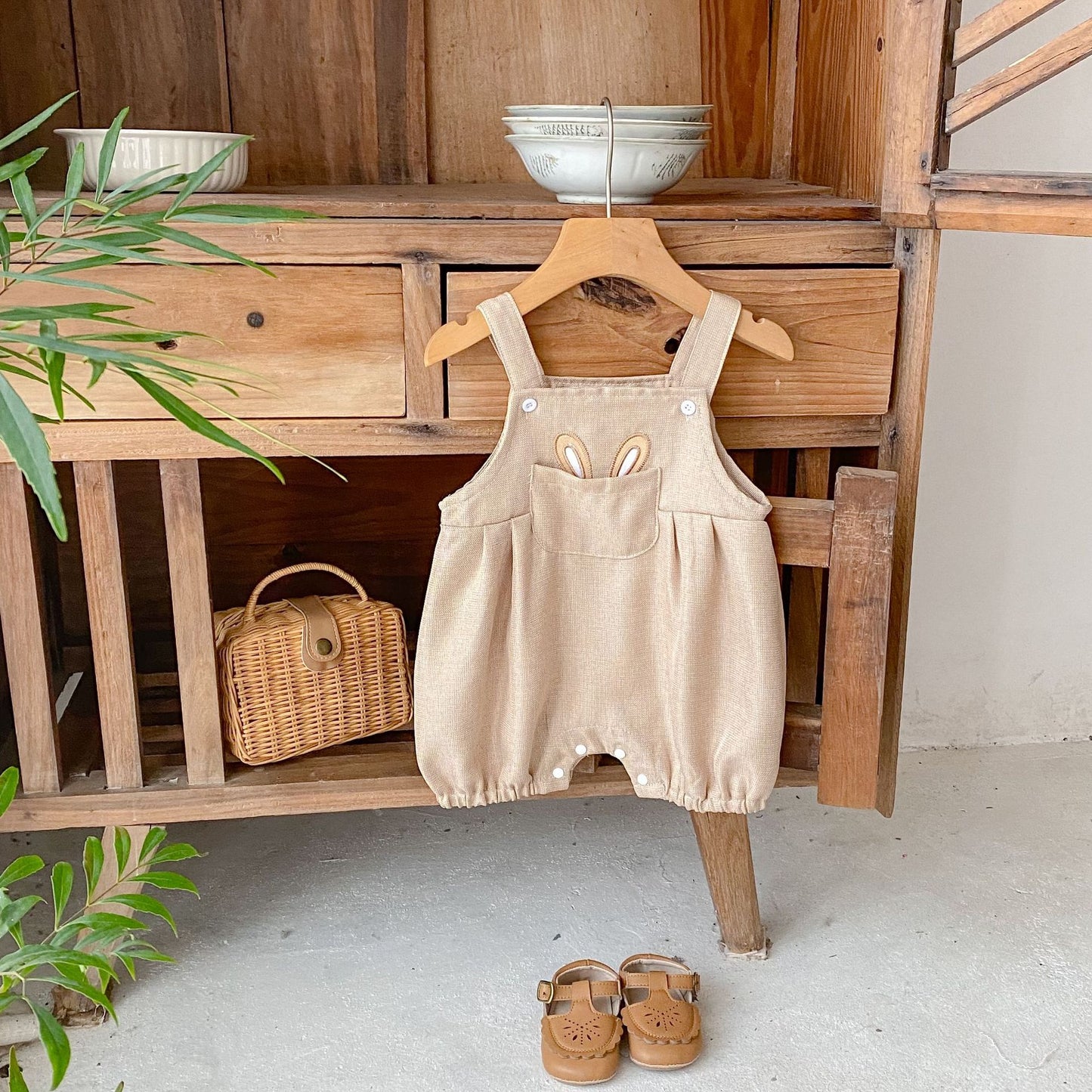【BABY】夏新作 ウサギ耳刺繡可愛いサロペットSK061713