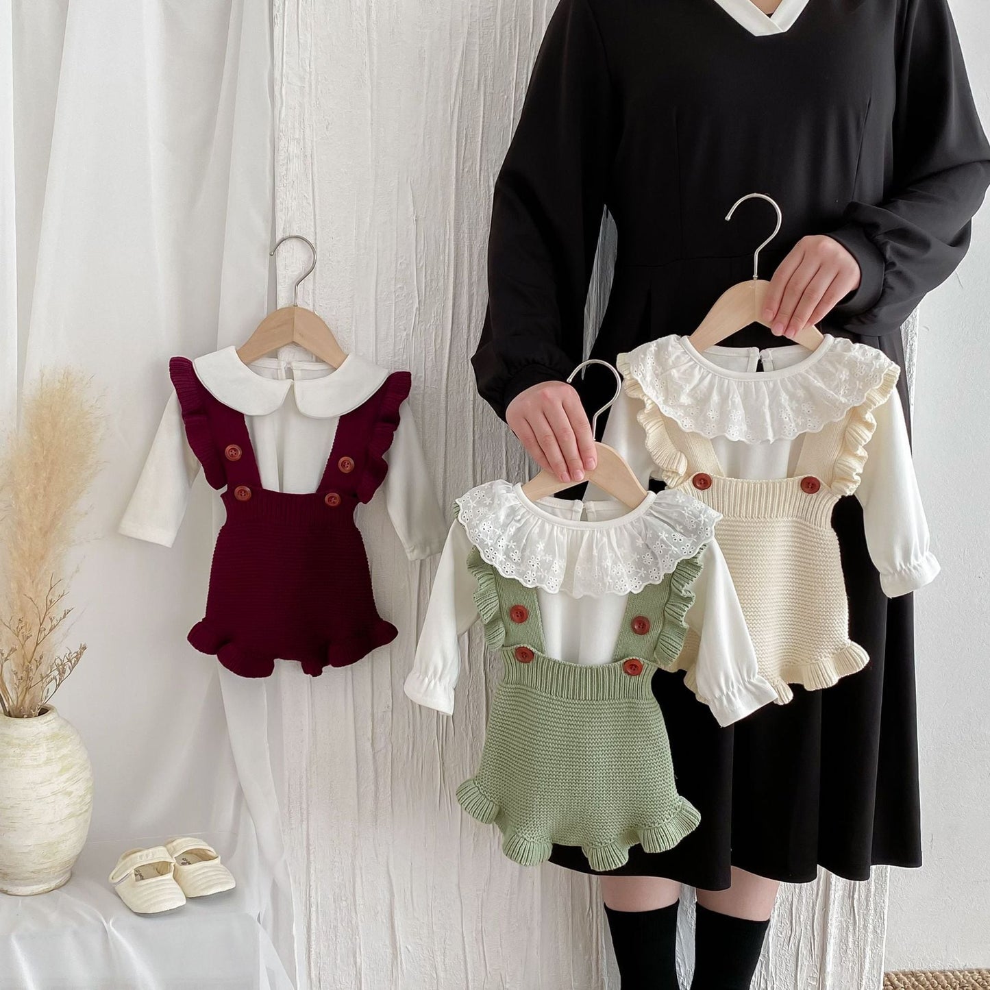 【BABY】フリルカラー無地サロペットロンパースSK031506