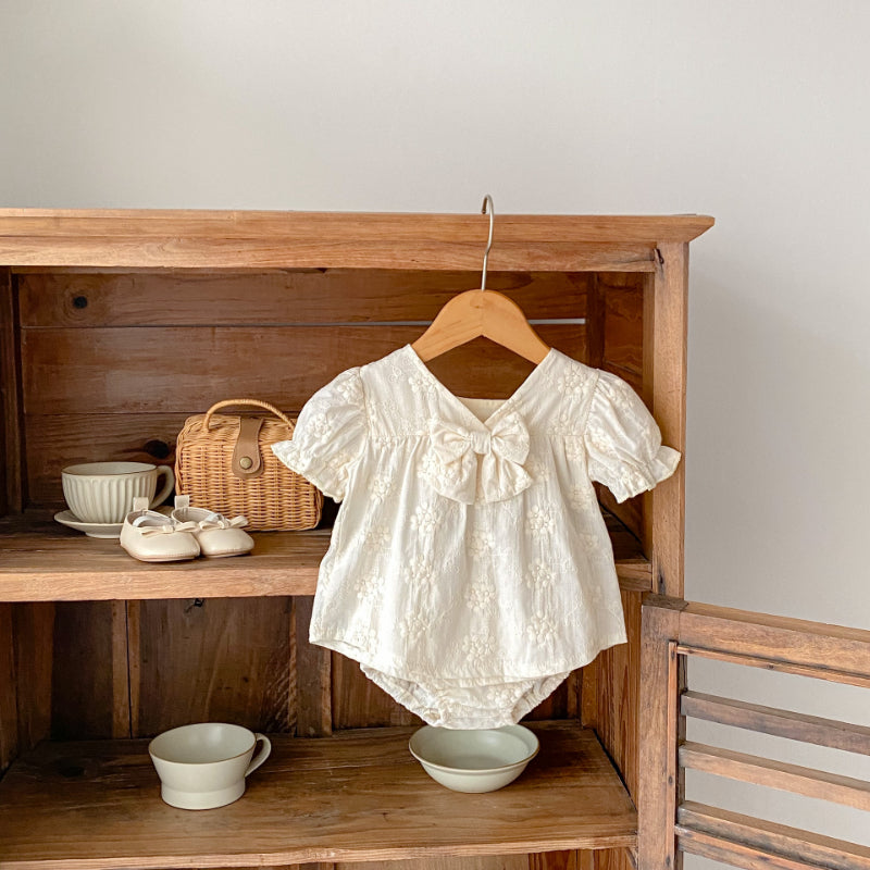【BABY】夏新作 刺繍トップス&リボンショートパンツセットアップSK071913