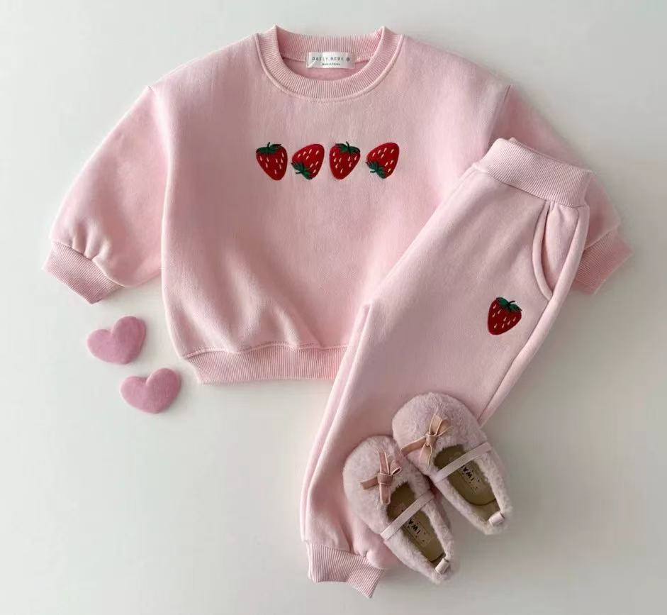 【BABY&KID】韓国風 イチゴセットアップSK030305