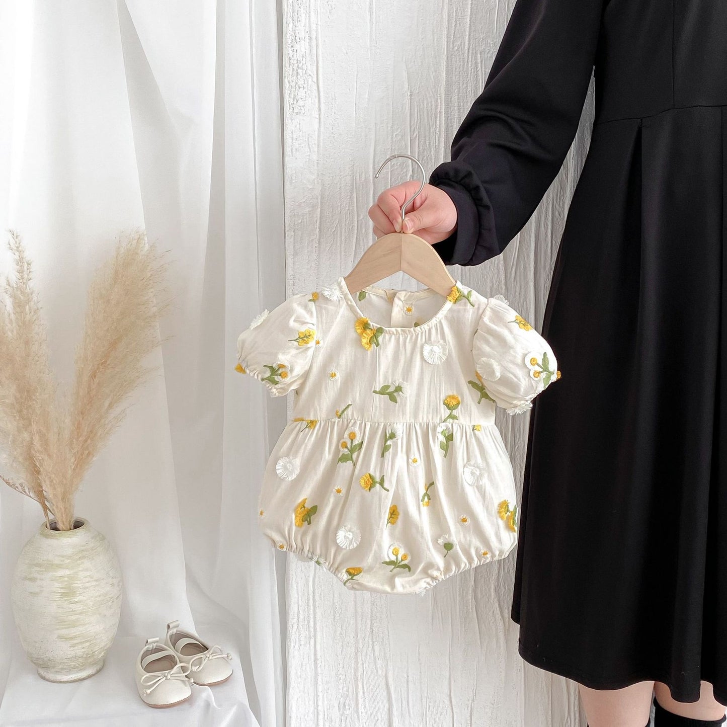 【BABY】夏新作 デイリー刺繍ロンパースSK061815