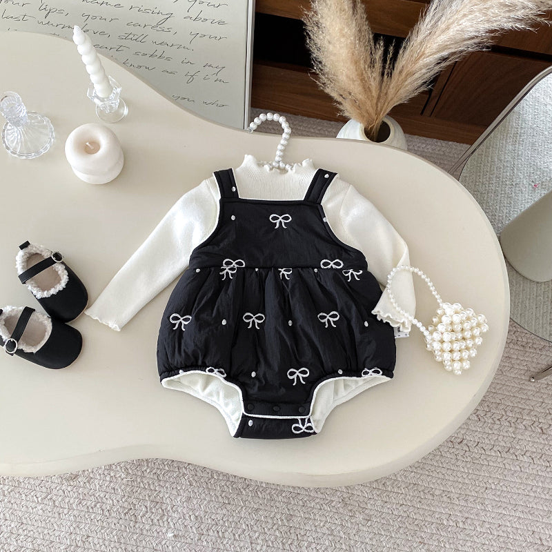 【BABY】冬新作 リボン刺繍中綿ロンパースSK102112
