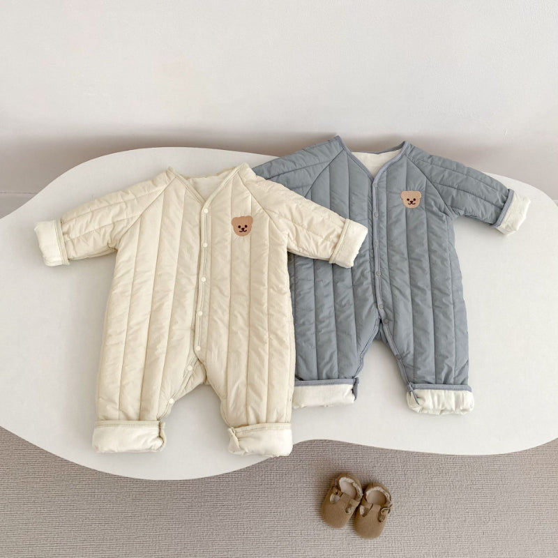 【BABY】冬新作 クマ刺繍キルトカバーオールSK102407