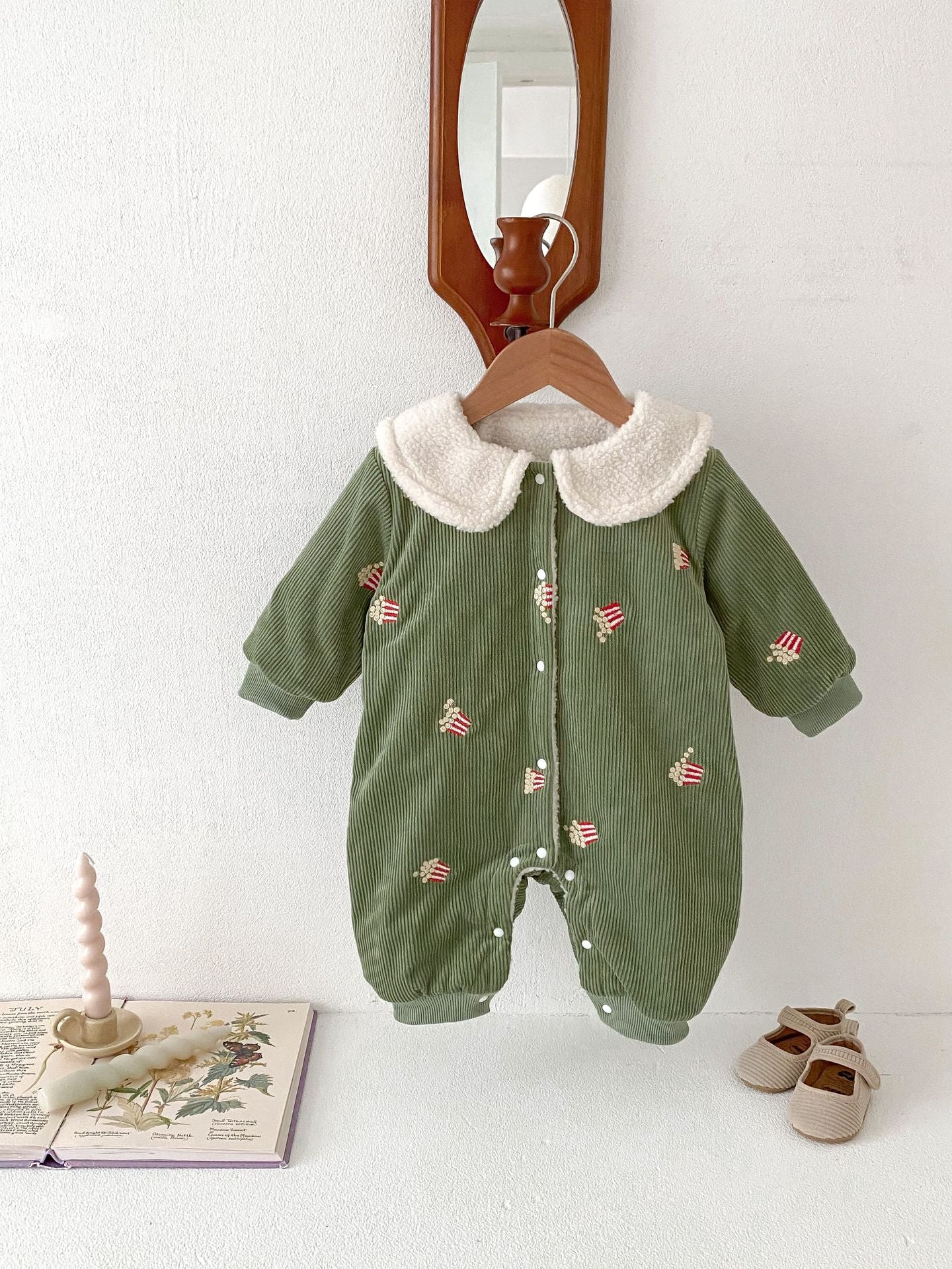 【BABY&KID】ナチュラルコーデュロイ暖かいロンパースSK022303