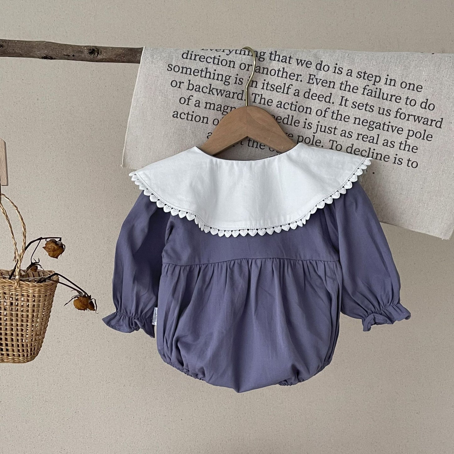 【BABY】花刺繡襟ワンピース風ロンパースSK022602