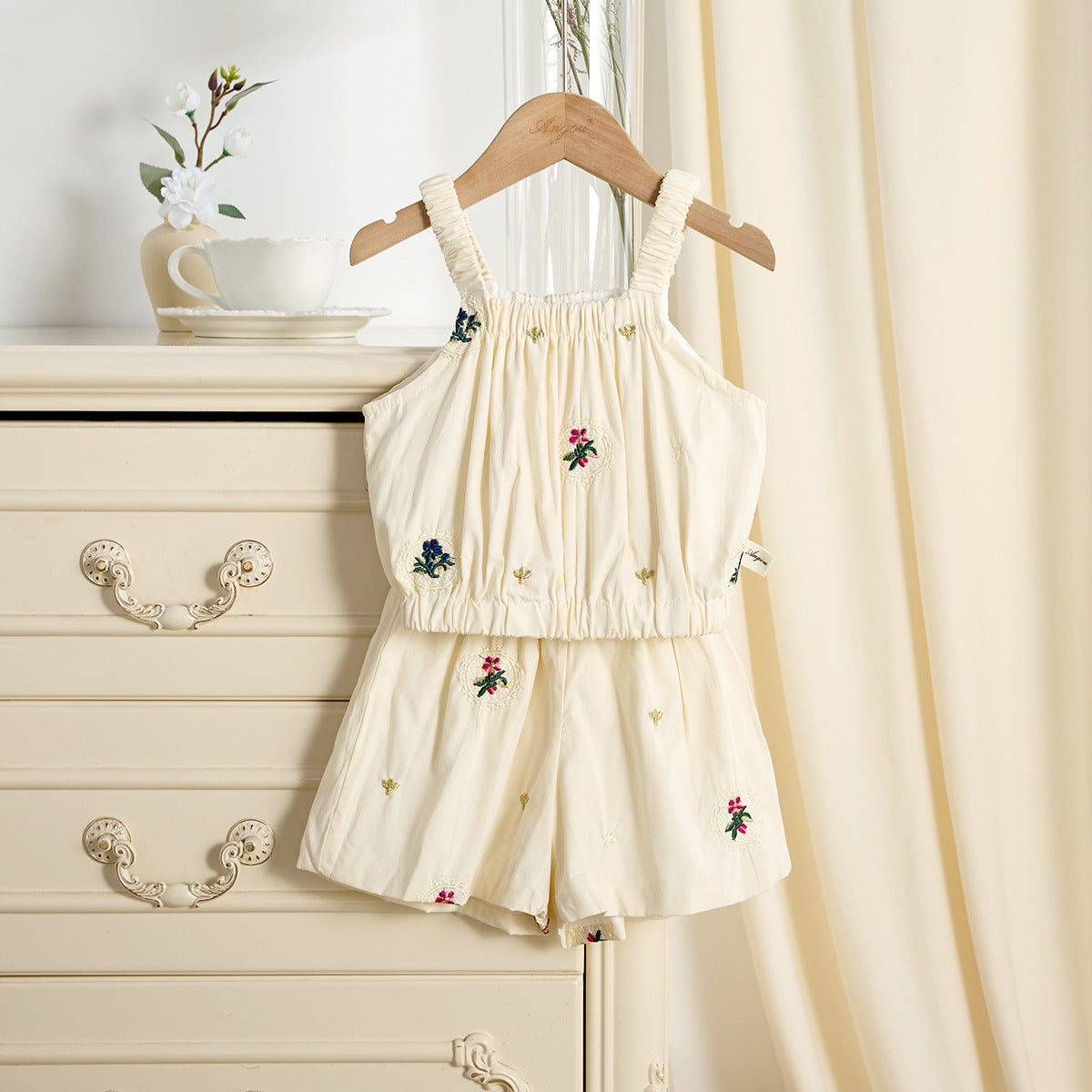【BABY】夏新作 ナチュラル刺繍セットアップSK092620