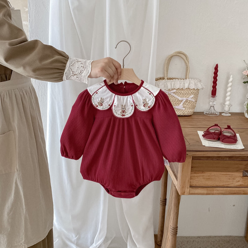 【BABY】小兔刺繍花びら襟ロンパースSK092801