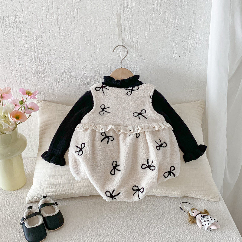 【BABY】冬新作 ボアリボン刺繍ロンパースSK102107