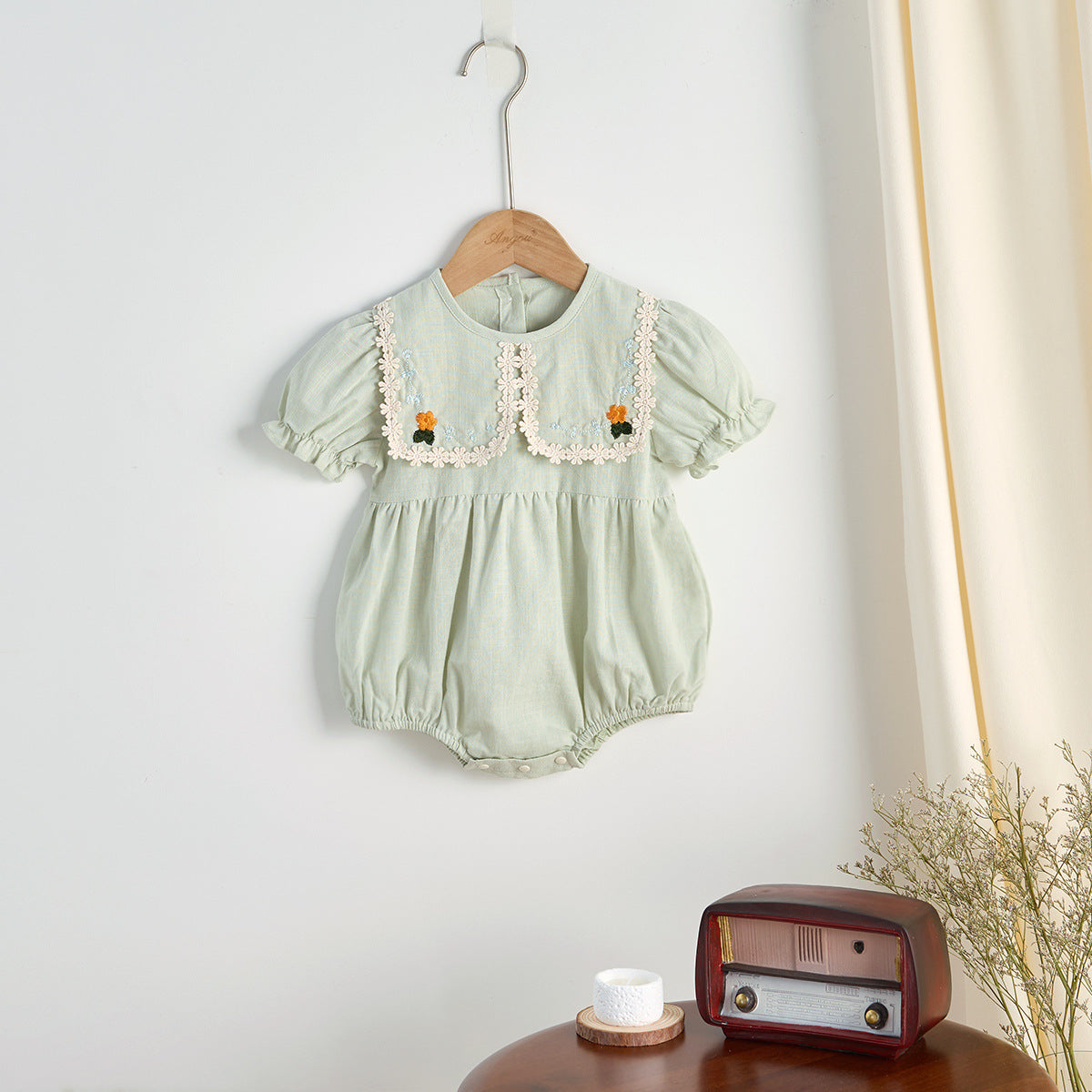 【BABY&KID】夏新作 フリル刺繍襟ロンパース、ワンピースSK092635