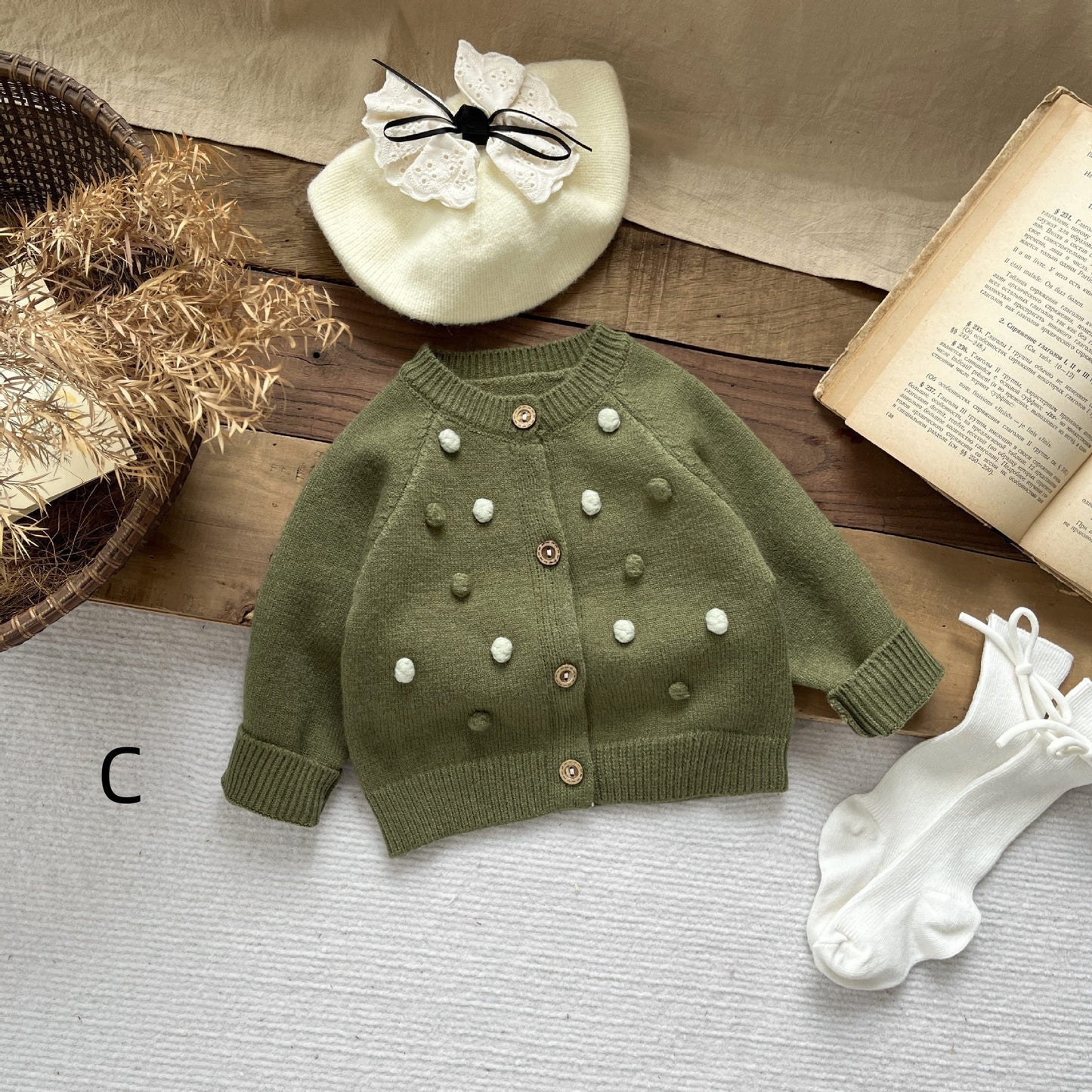 【BABY&KID】レトロポンポン付きカーディガン、サロペットSK022206