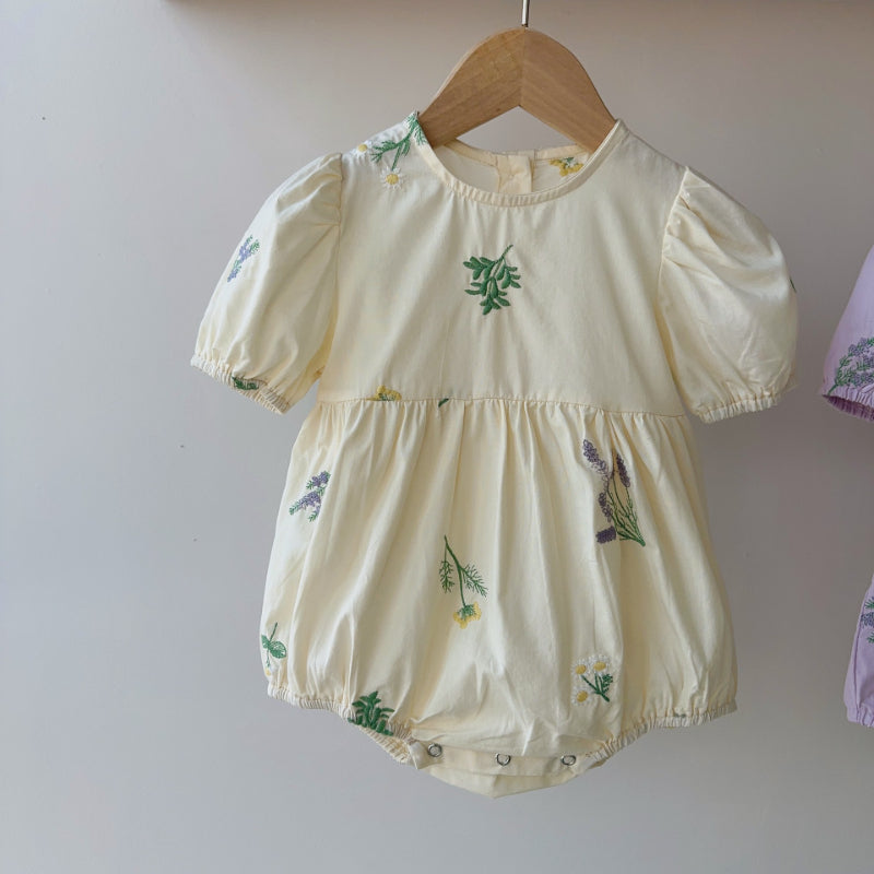 【BABY】夏新作 フラワー刺繍パフスリーブロンパースSK082312