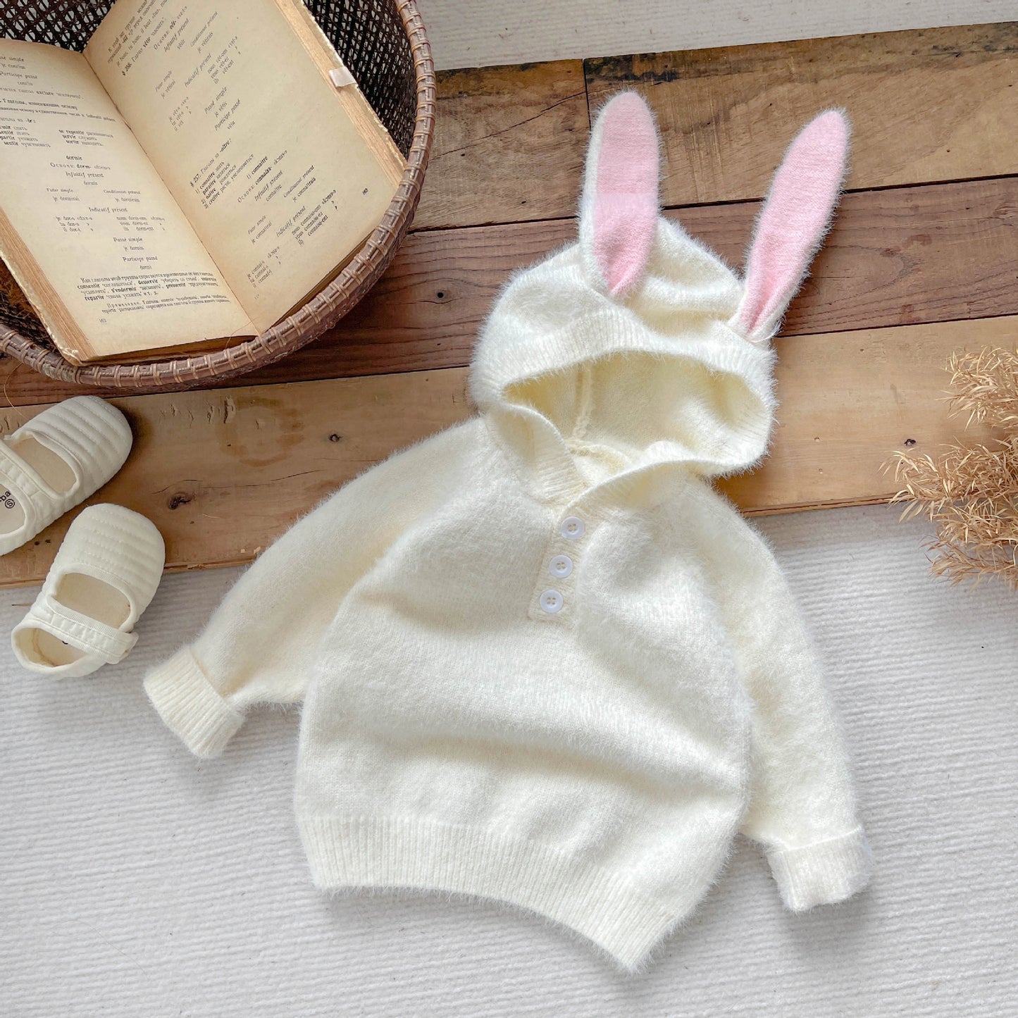【BABY&KID】冬新作ウサギの耳付き帽子セーターSK11429