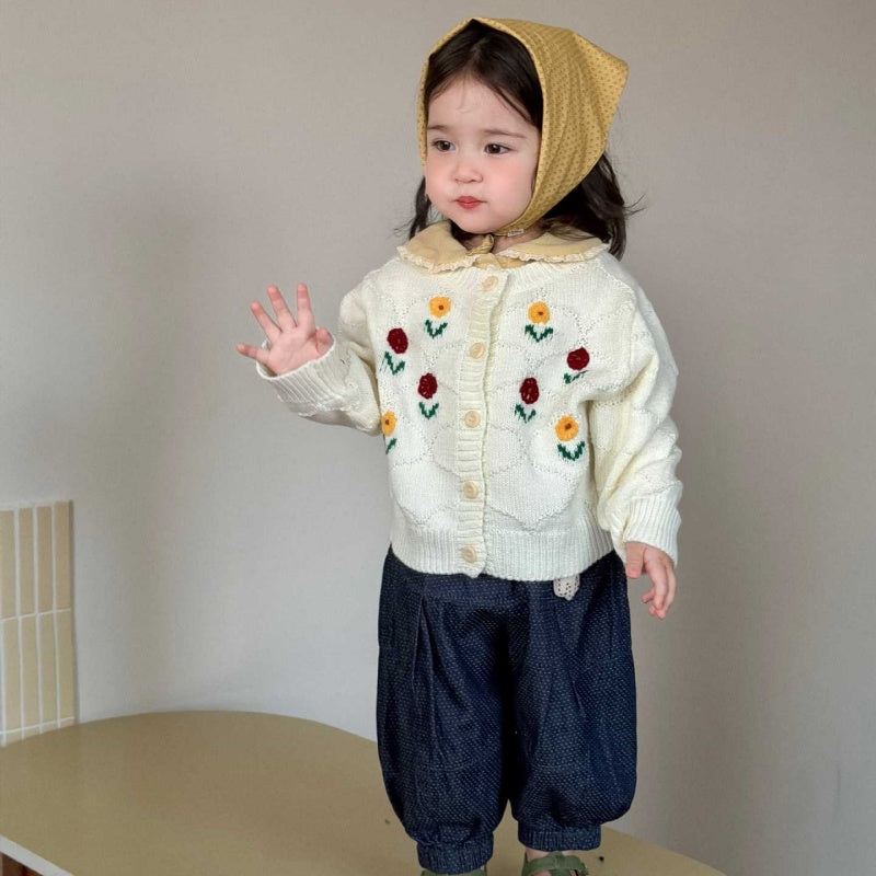 【BABY&KID】カラフル小花ニットカーディガン、丸襟長袖、ドットデニムパンツSK104004