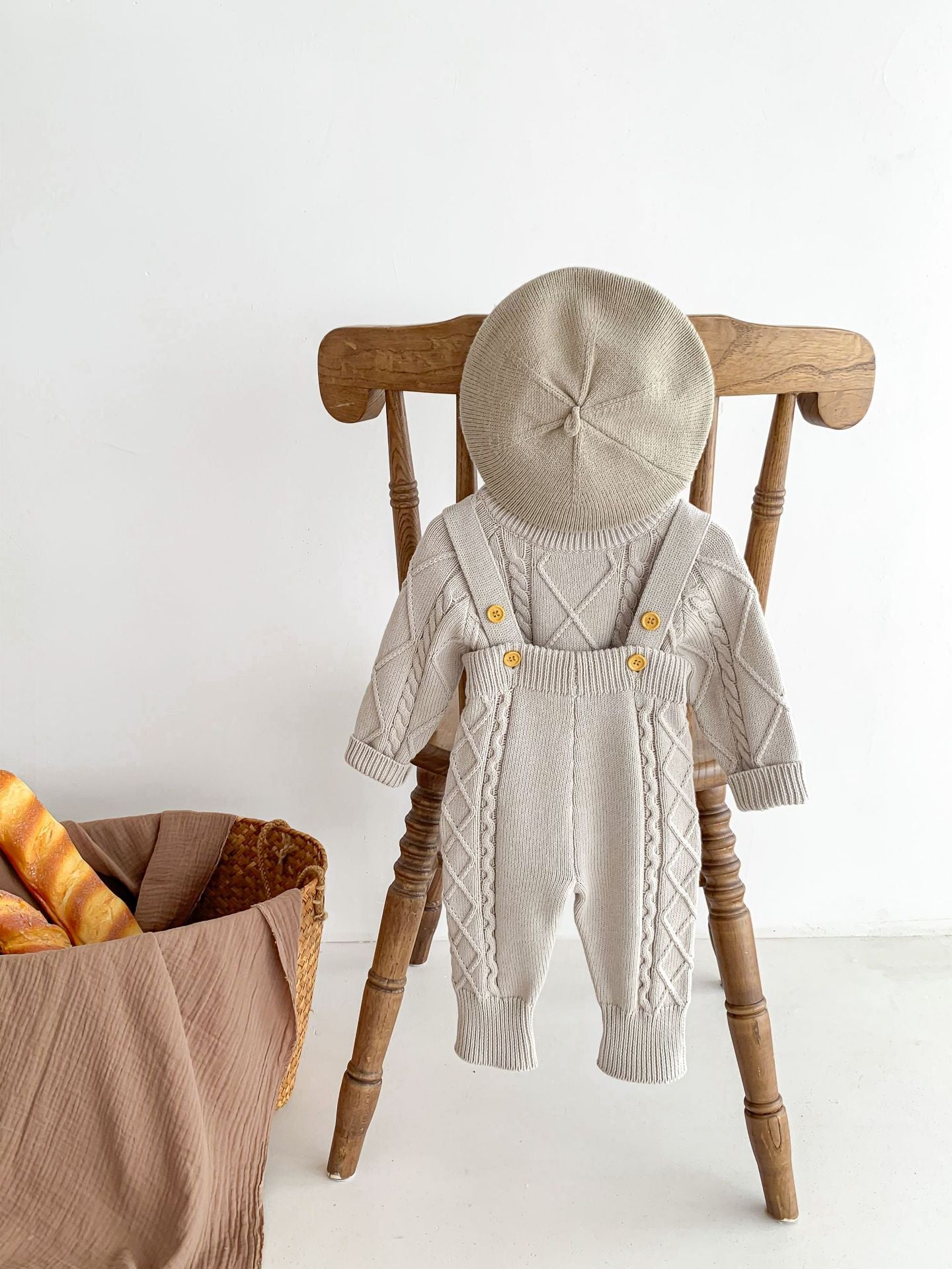 【BABY&KID】ケーブル編みニットサロペット、セーターSK022406