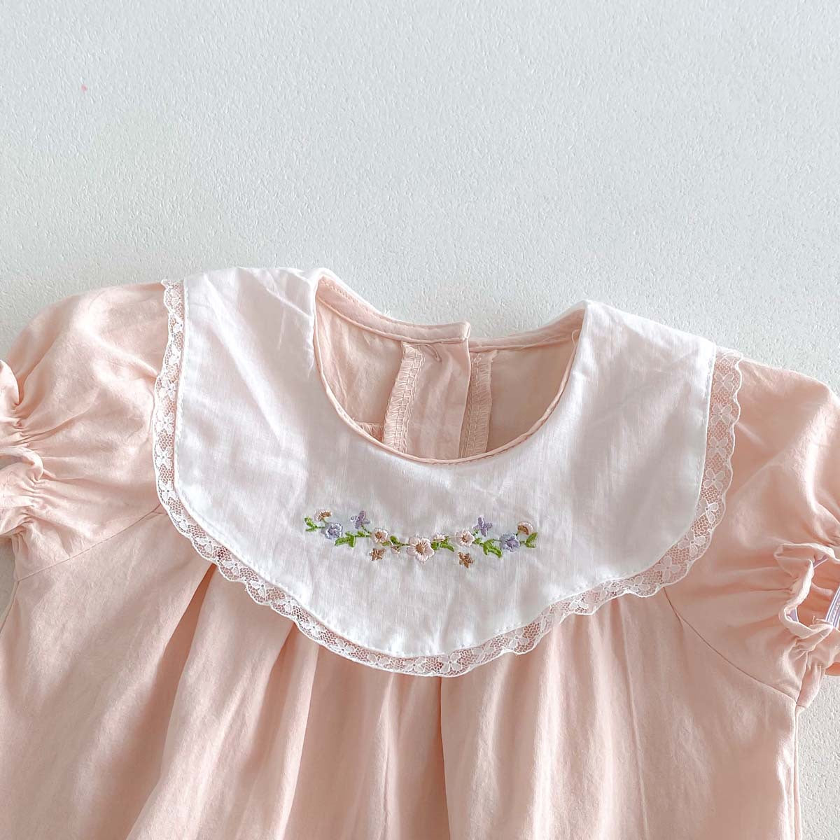【BABY】夏新作 ピンク刺繍プリンセスロンパースSK062307