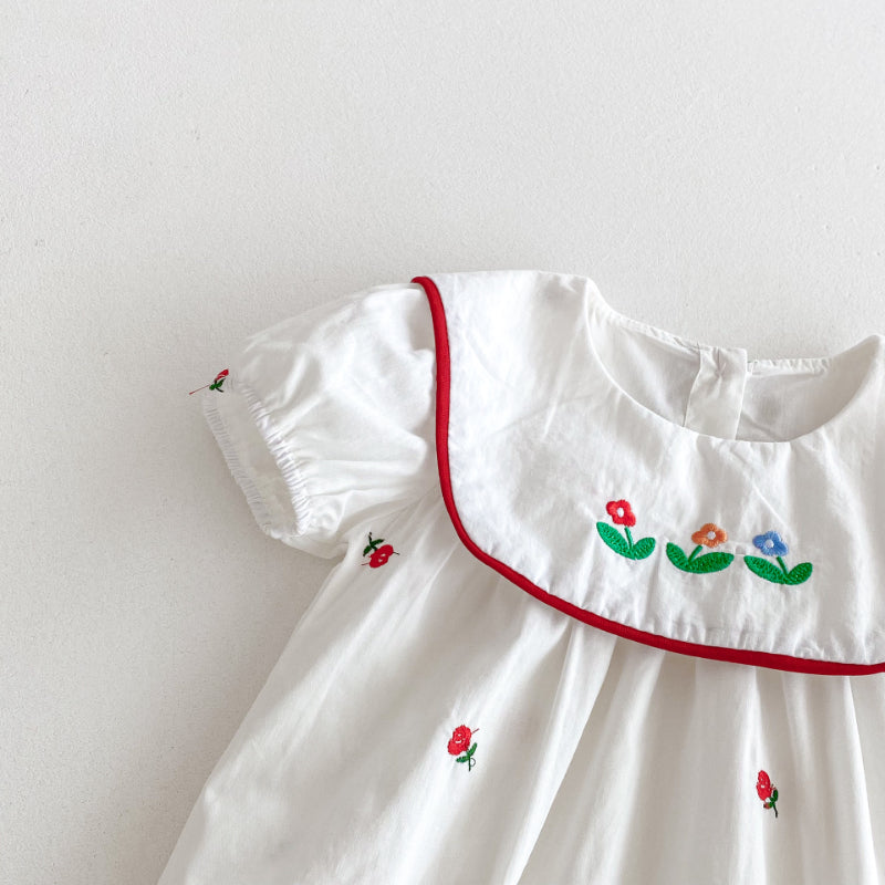 【BABY】夏新作 スクエアネック刺繍ロンパースSK091516