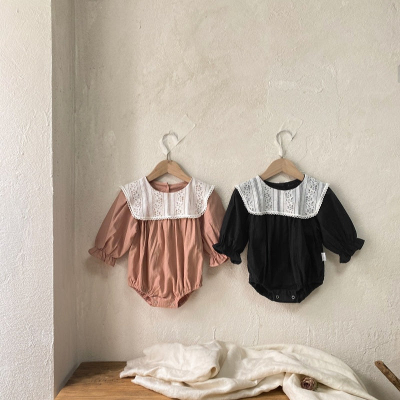 【BABY】レースフリル付ビッグカラー ロンパースSK101509