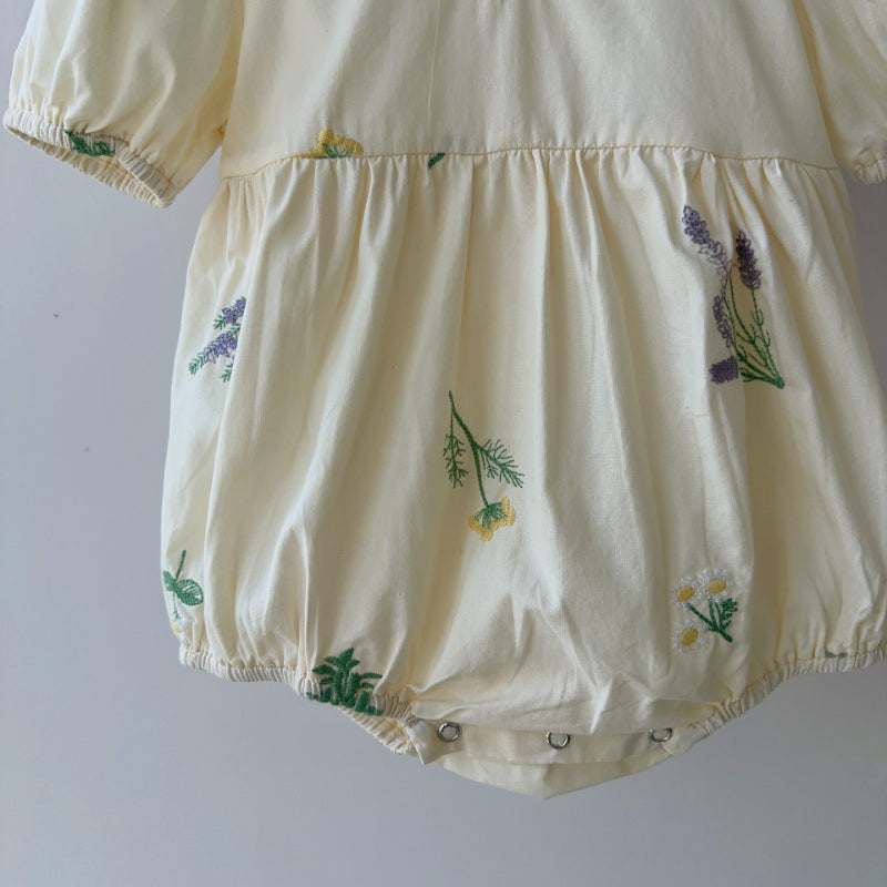 【BABY】夏新作 フラワー刺繍パフスリーブロンパースSK082312