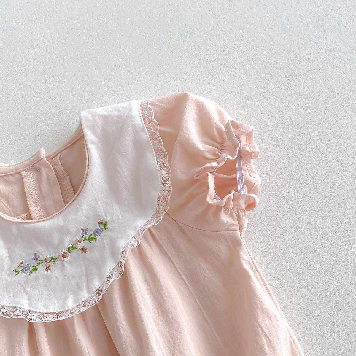 【BABY】夏新作 ピンク刺繍プリンセスロンパースSK062307