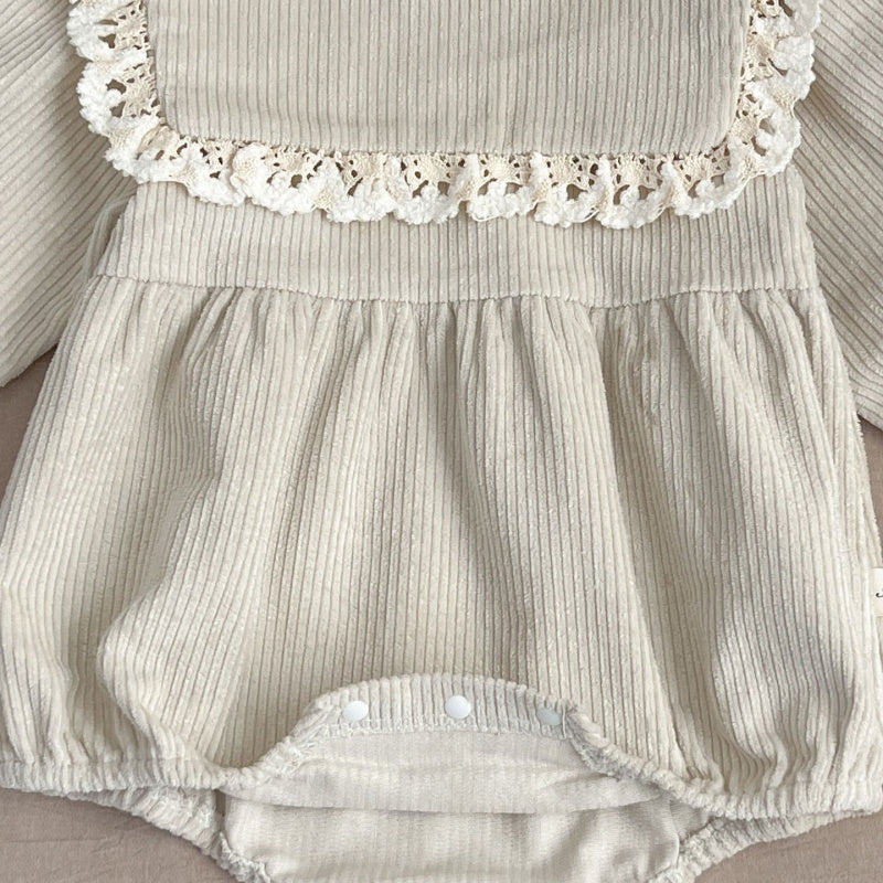 【BABY】コーデュロイ襟付きフリルロンパースSK101531