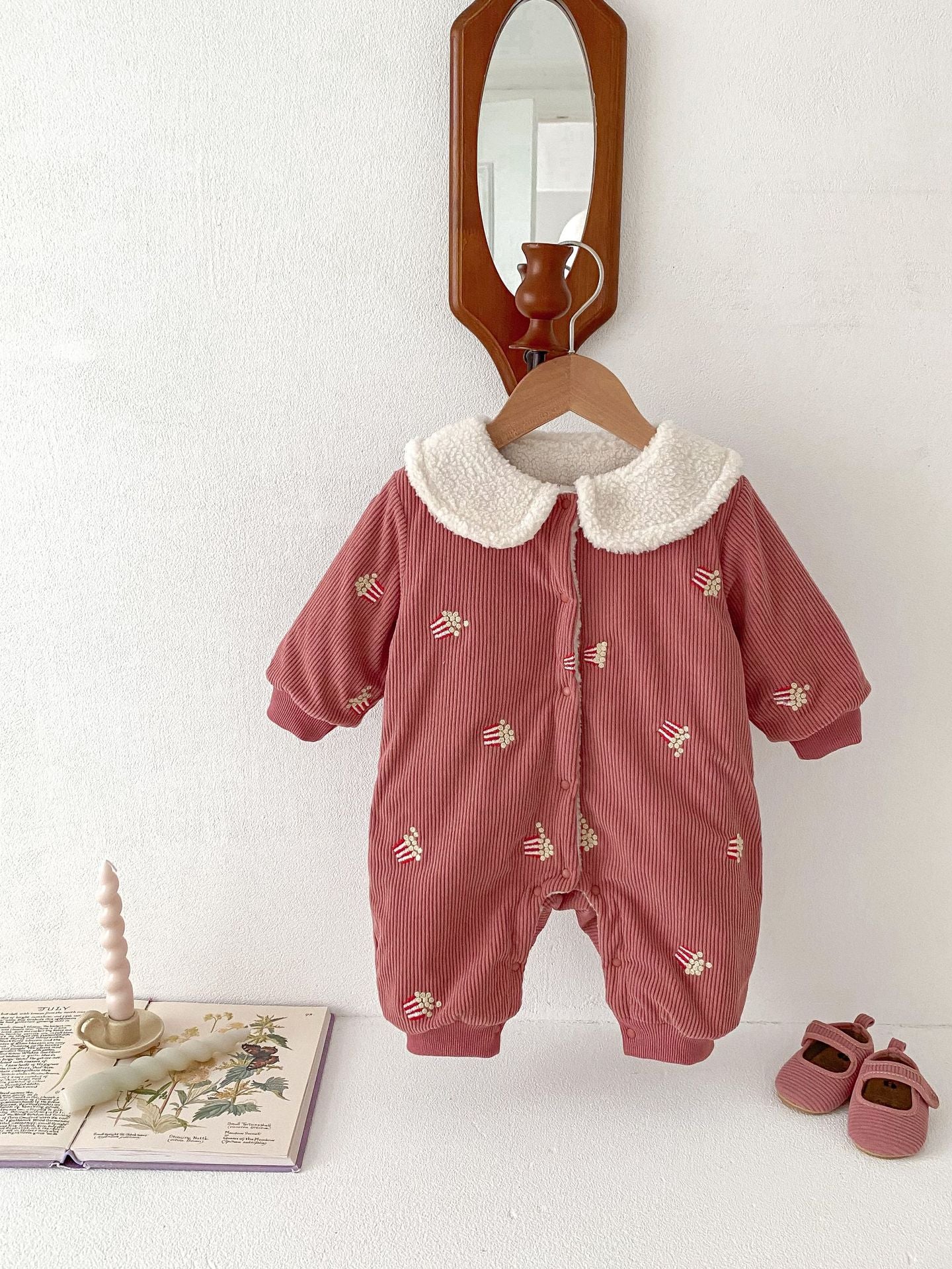 【BABY&KID】ナチュラルコーデュロイ暖かいロンパースSK022303