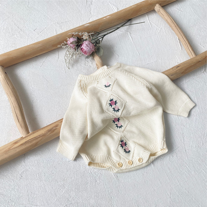 【BABY】花柄刺繍ロンパース&帽子SK101528