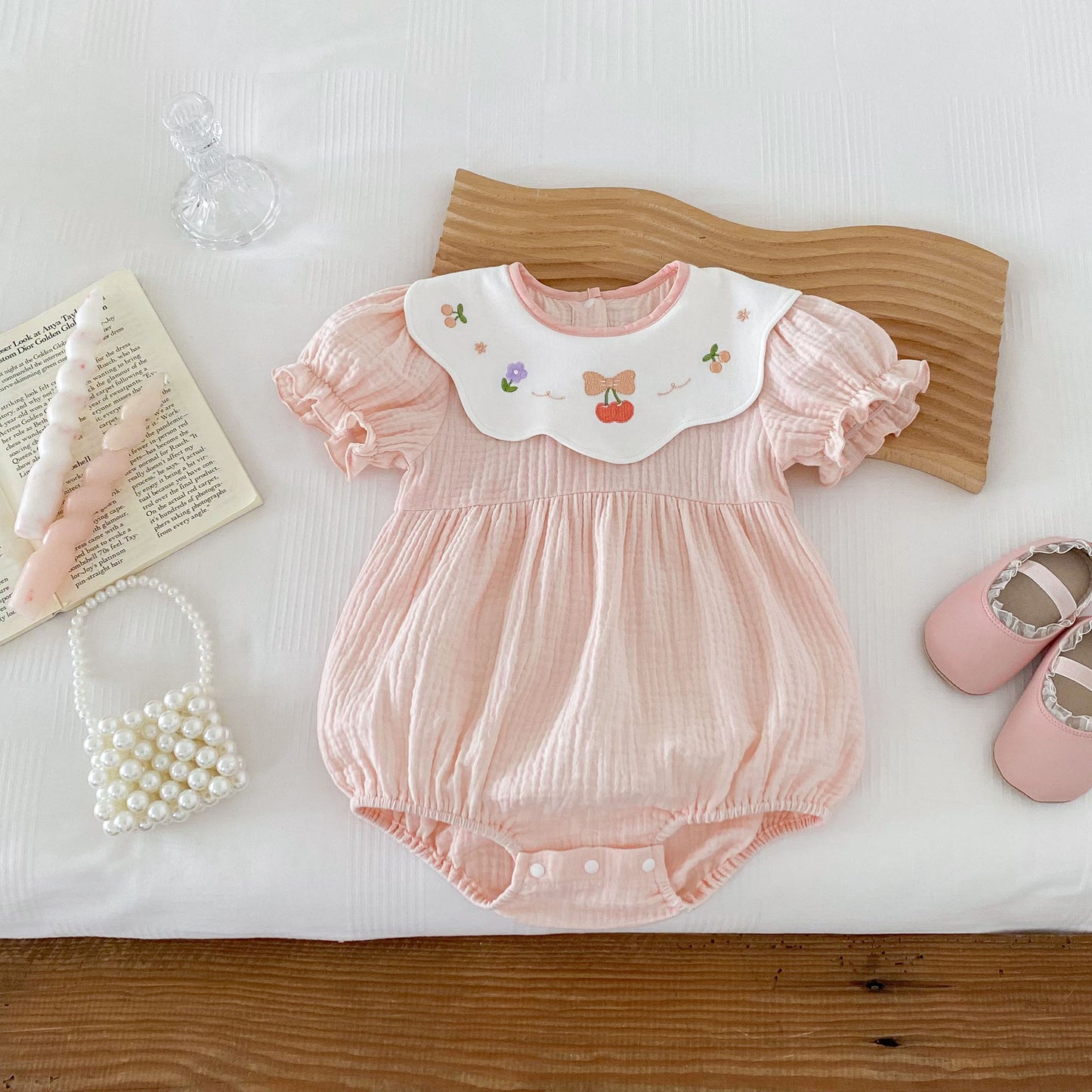 【BABY】夏新作 綿ガーゼ刺繍ロンパースSK090303
