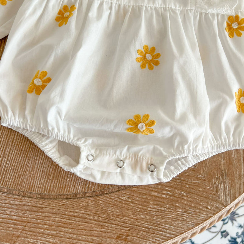 【BABY】デイジー刺繍ロンパースSK100108