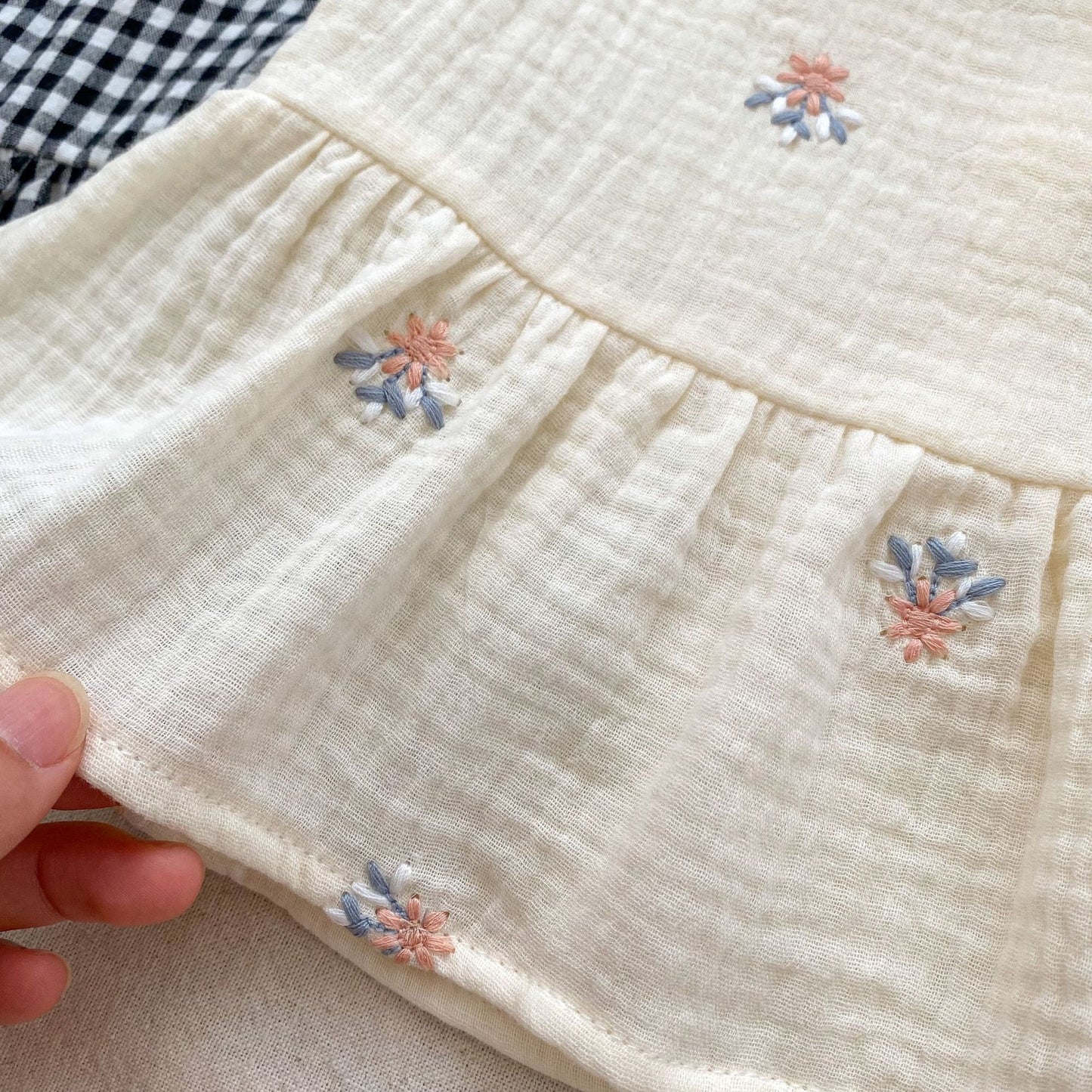 【BABY】夏新作 刺繍チェック無袖トップス&ベビーパンツセットアップSK071605