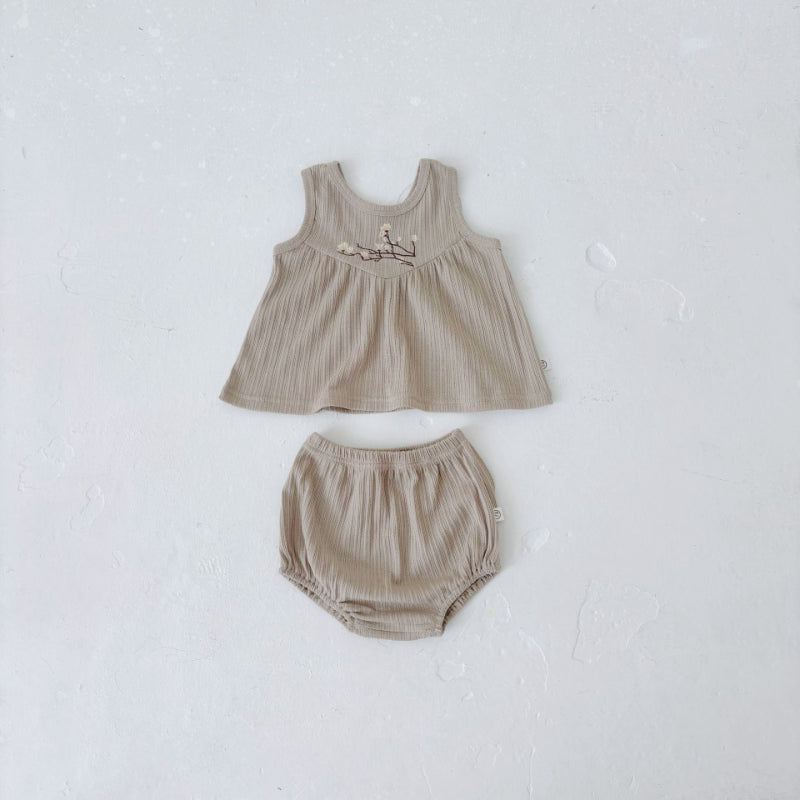 【BABY】夏新作 ノースリーブ刺繍セットアップSK091120