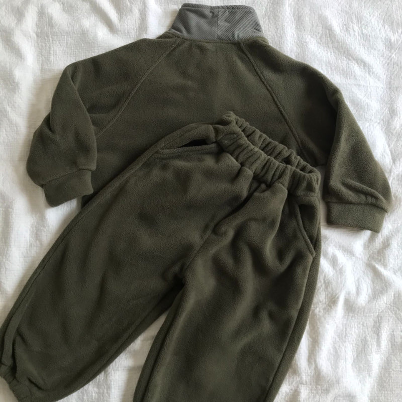 【BABY&KID】冬新作 裏起毛ハイネックセットアップSK102026