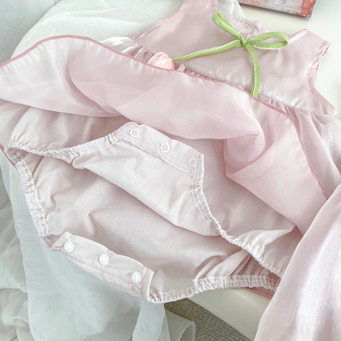 【BABY】夏新作 チューリップ、蝶結びロンパースSK062701