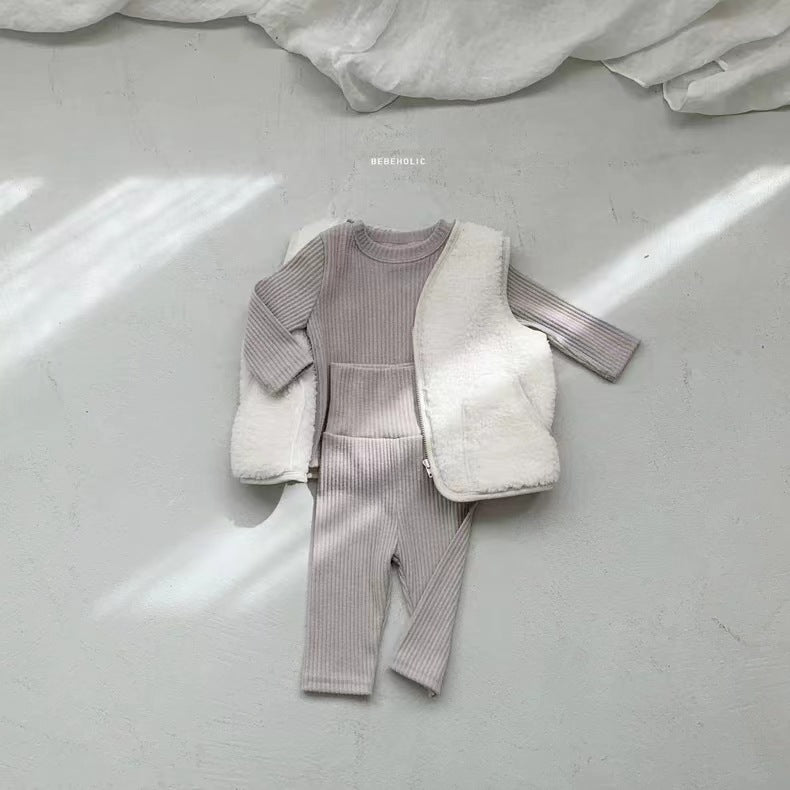 【BABY】韓国風 ナチュラル無地セットアップSK022907