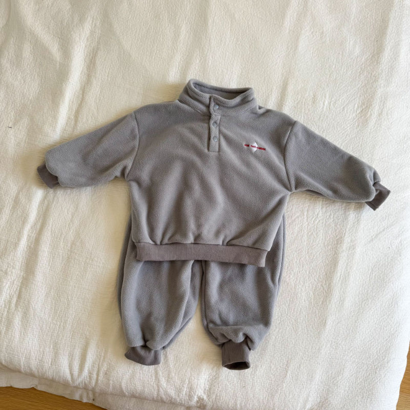 【BABY&KID】冬新作 カジュアル裏起毛セットアップSK102029