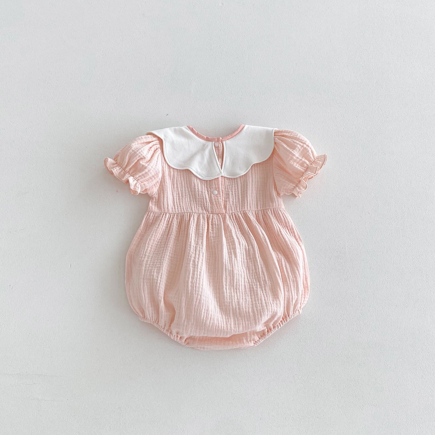 【BABY】夏新作 綿ガーゼ刺繍ロンパースSK090303
