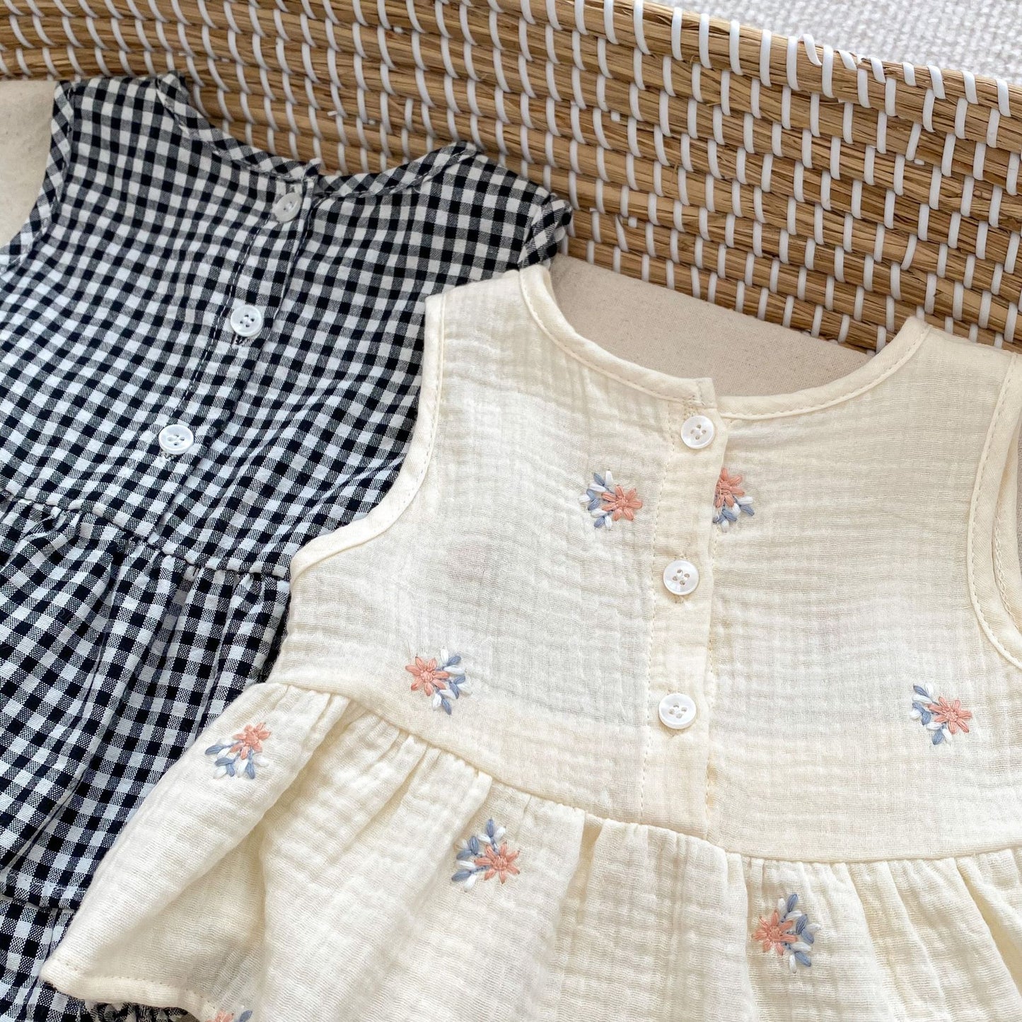 【BABY】夏新作 刺繍チェック無袖トップス&ベビーパンツセットアップSK071605