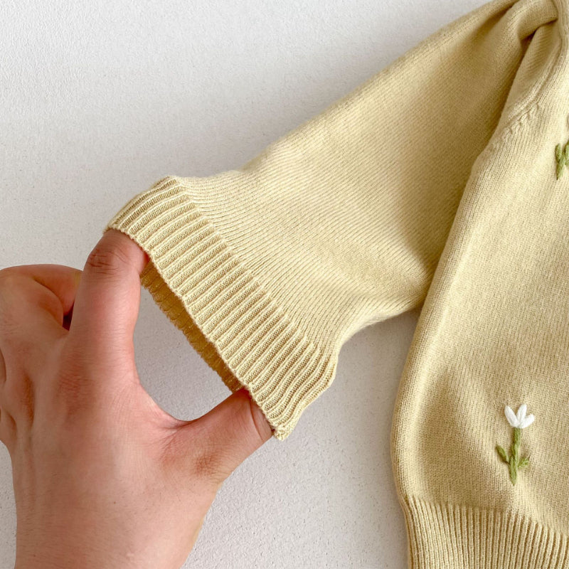 【BABY】フリル襟刺繍ニットカーディガンSK092425