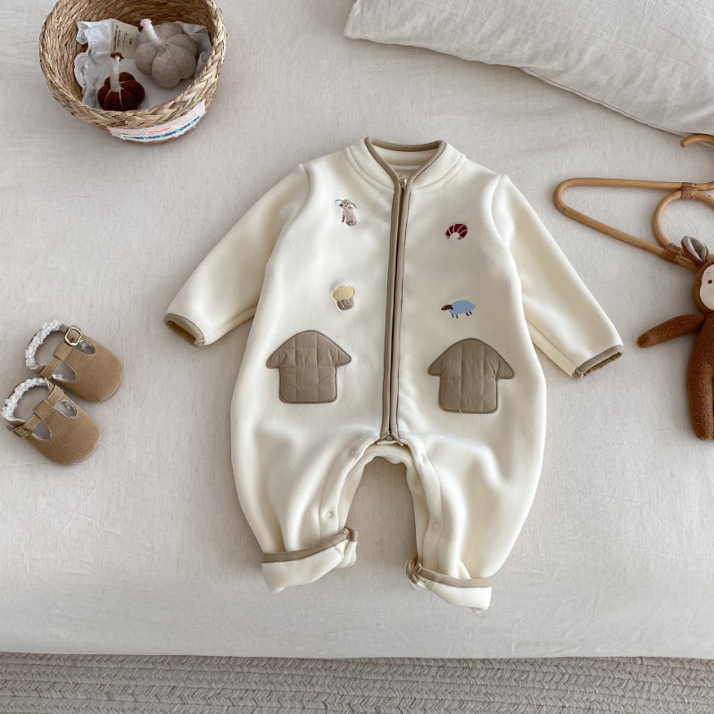 【BABY】冬新作おうち刺繍カバーオールSK102504