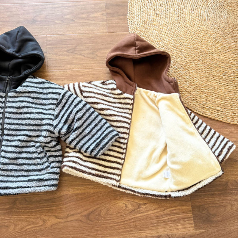 【BABY&KID】冬新作 フード付きボーダー裏起毛アウターSK102027