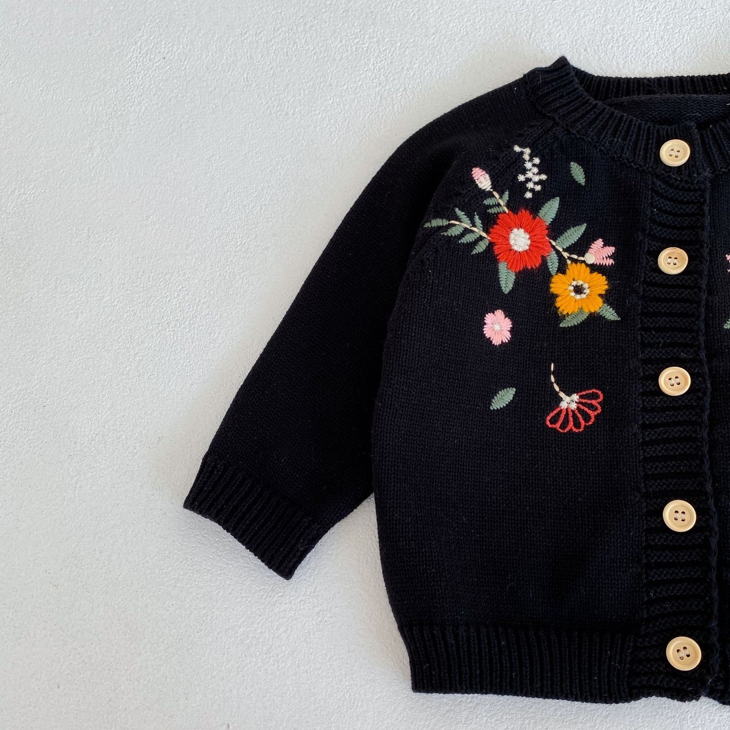 【BABY】フラワー刺繡暖かいニットカーディガンSK022801
