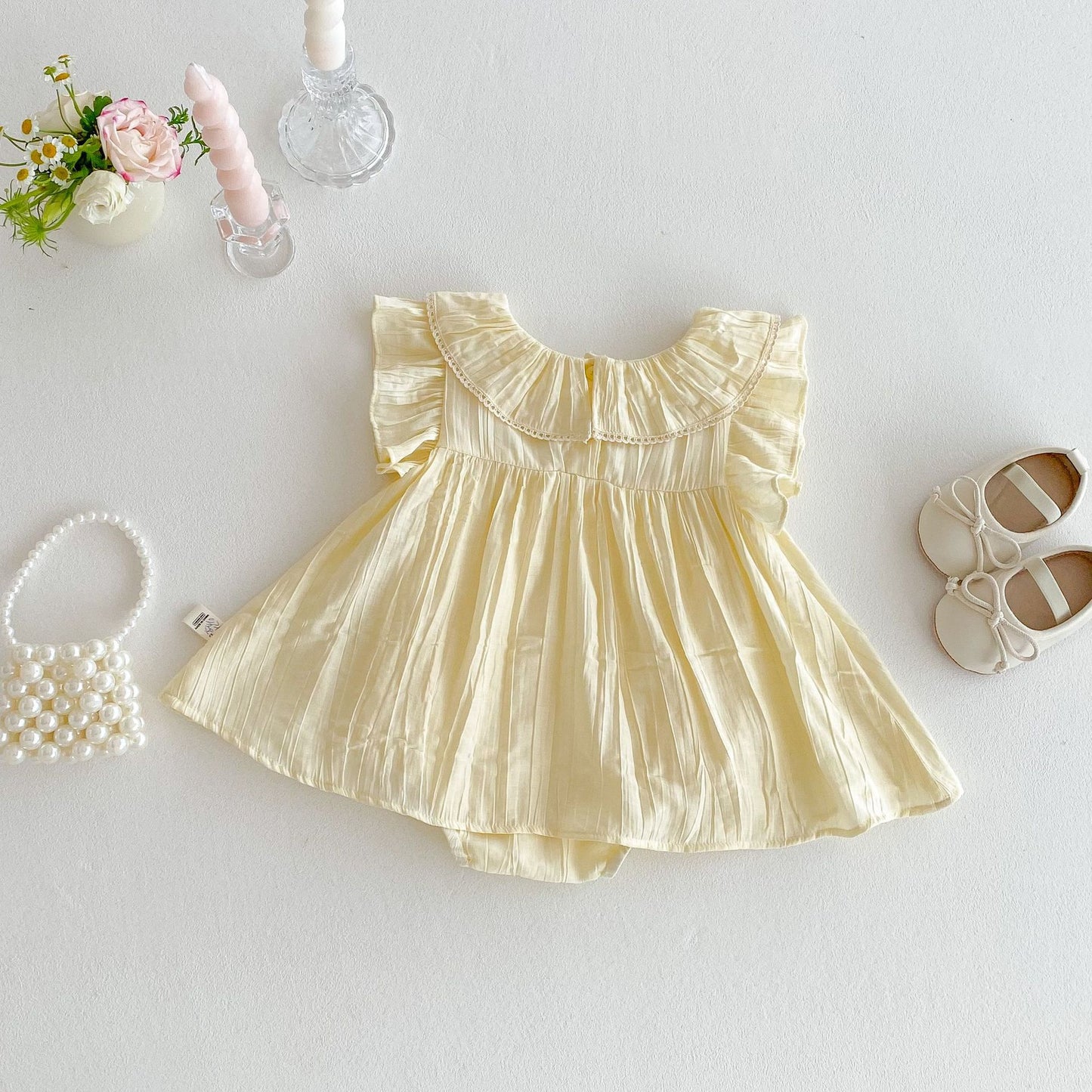 【BABY】夏新作 ラウンドネック刺繍フリルロンパースSK070110