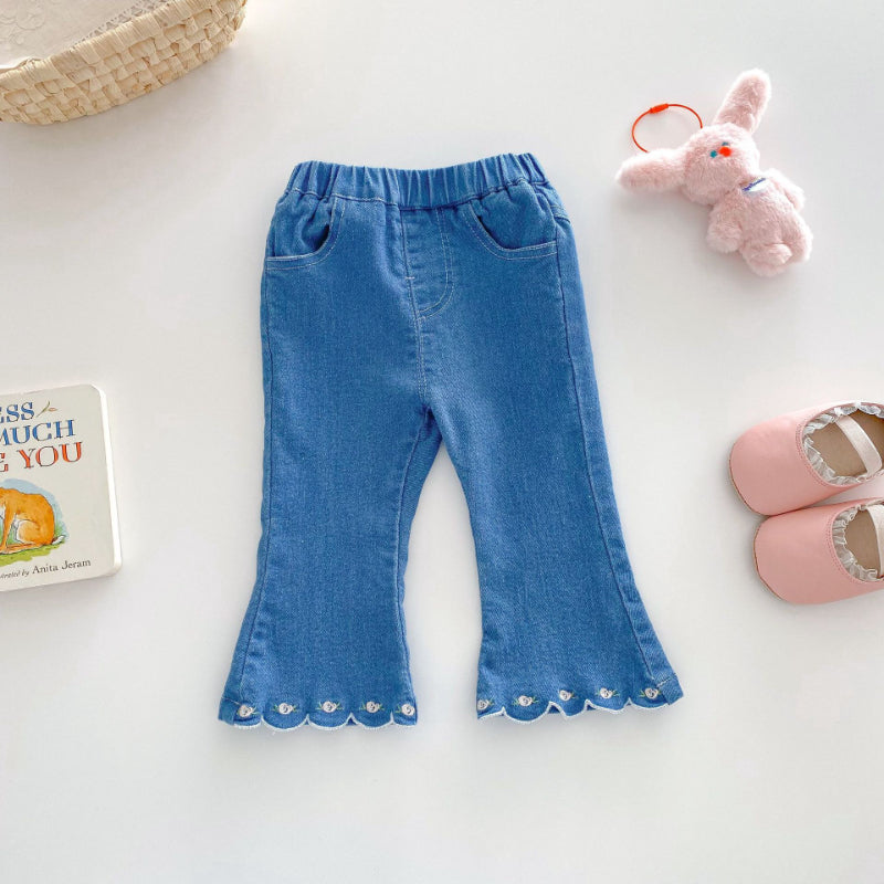 【BABY&KID】夏新作 裾刺繍入りデニムパンツSK070603