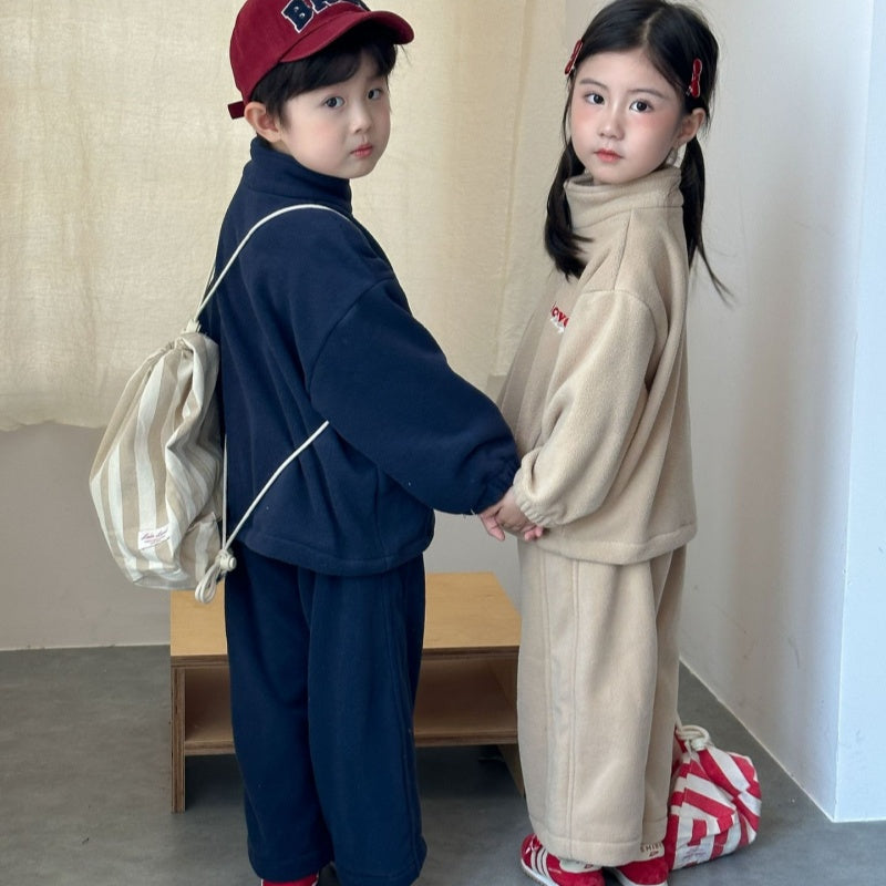 【BABY&KID】冬新作 ハイネック英字ロゴフリースセットアップSK102033