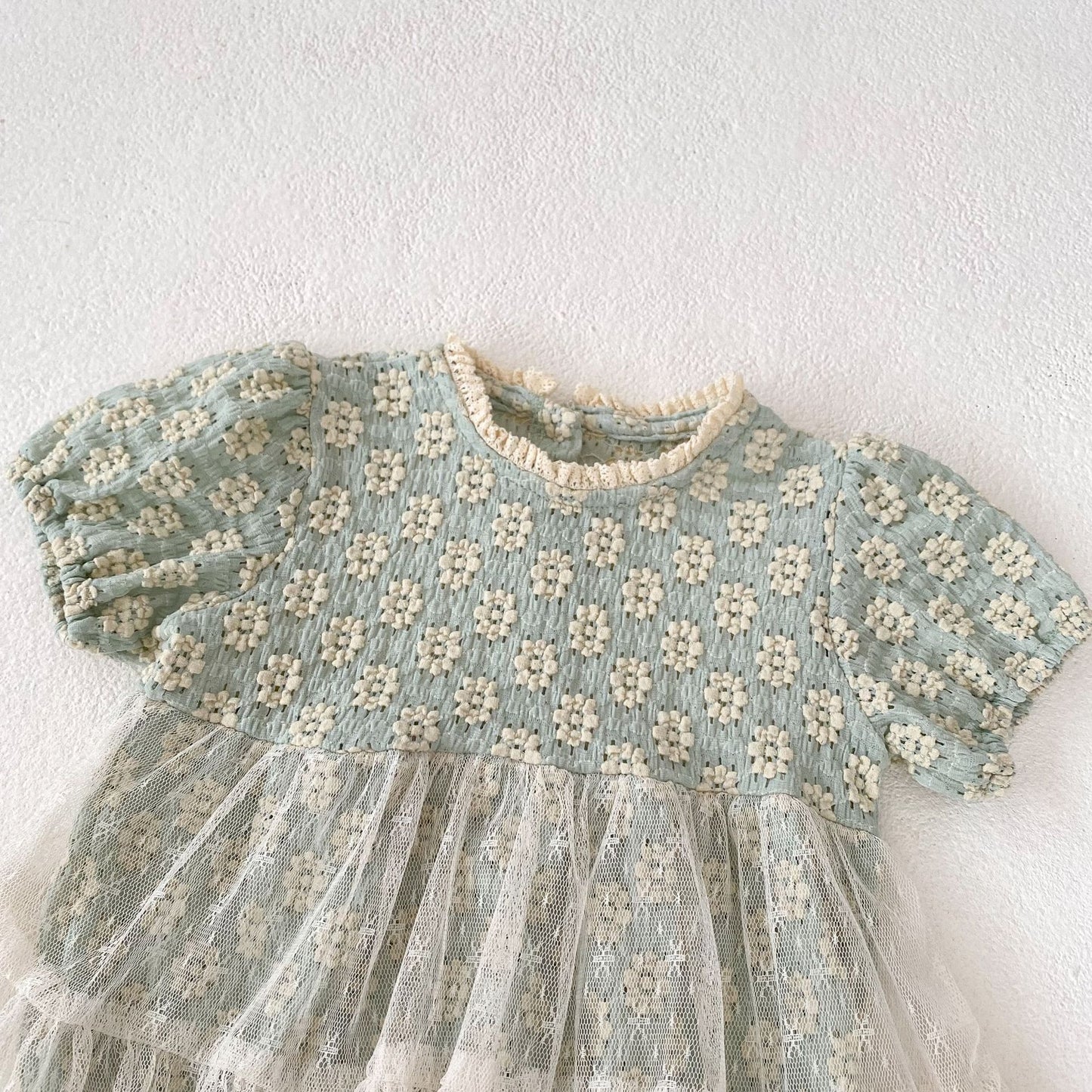 【BABY】夏新作 フラワー刺繡ワンピース風ロンパースSK063104