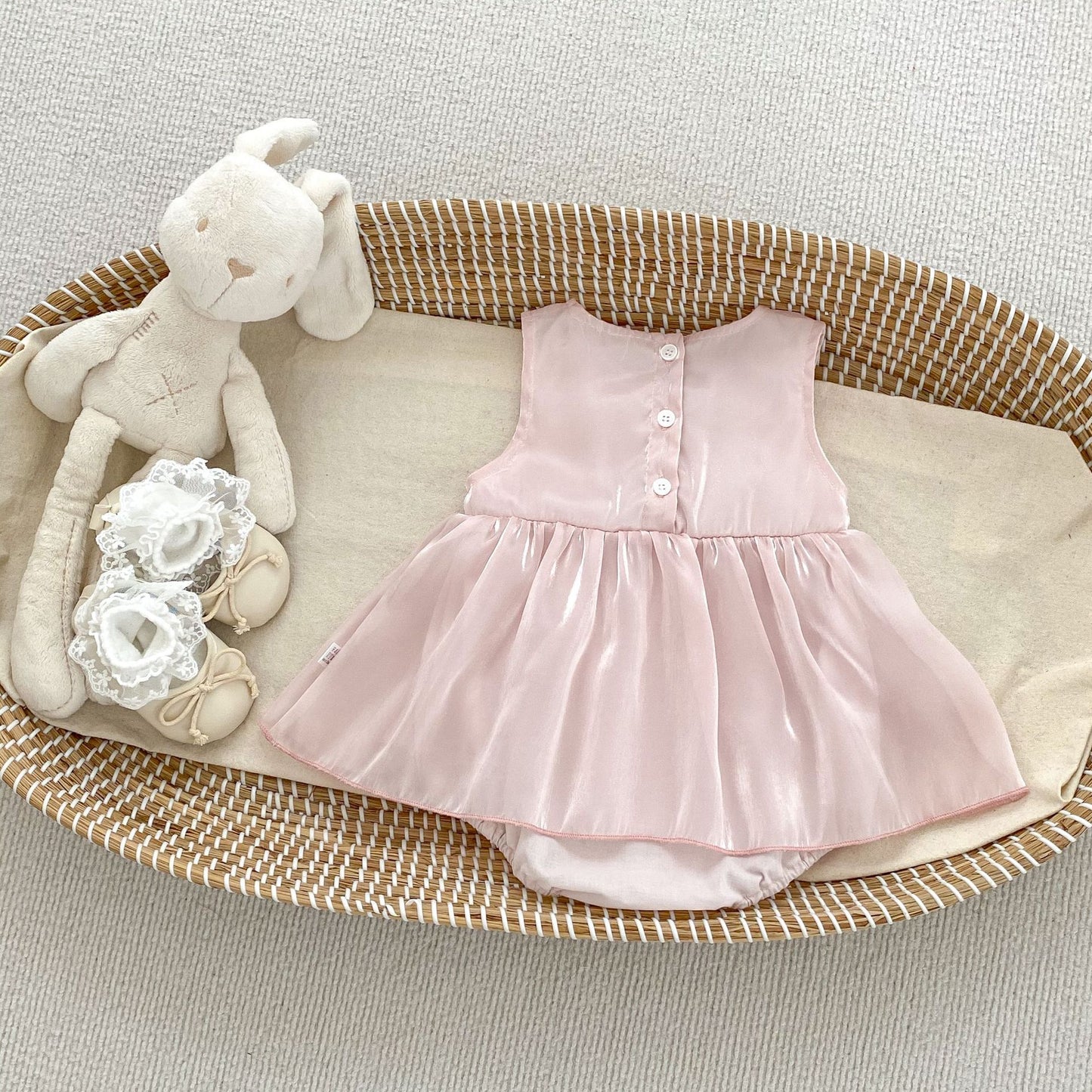 【BABY】夏新作 チューリップ、蝶結びロンパースSK062701
