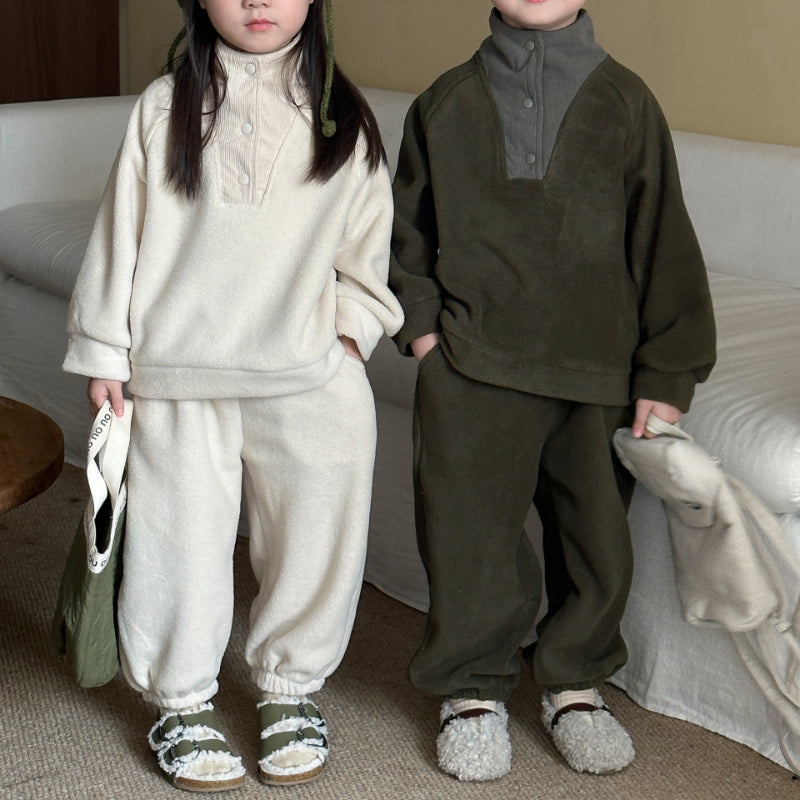 【BABY&KID】冬新作 裏起毛ハイネックセットアップSK102026