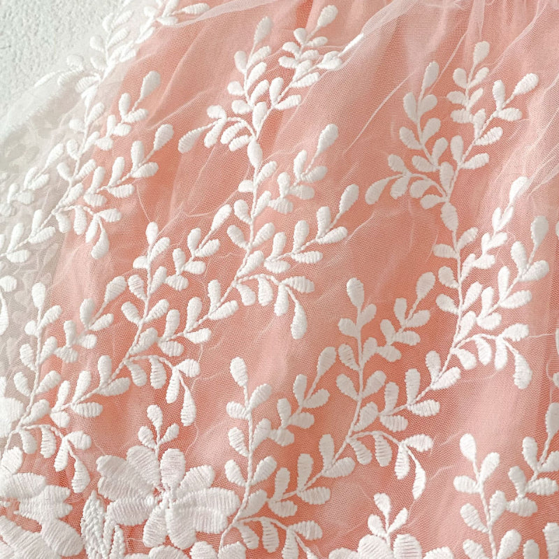 【BABY】夏新作 刺繍ソフトチュールロンパースSK081605
