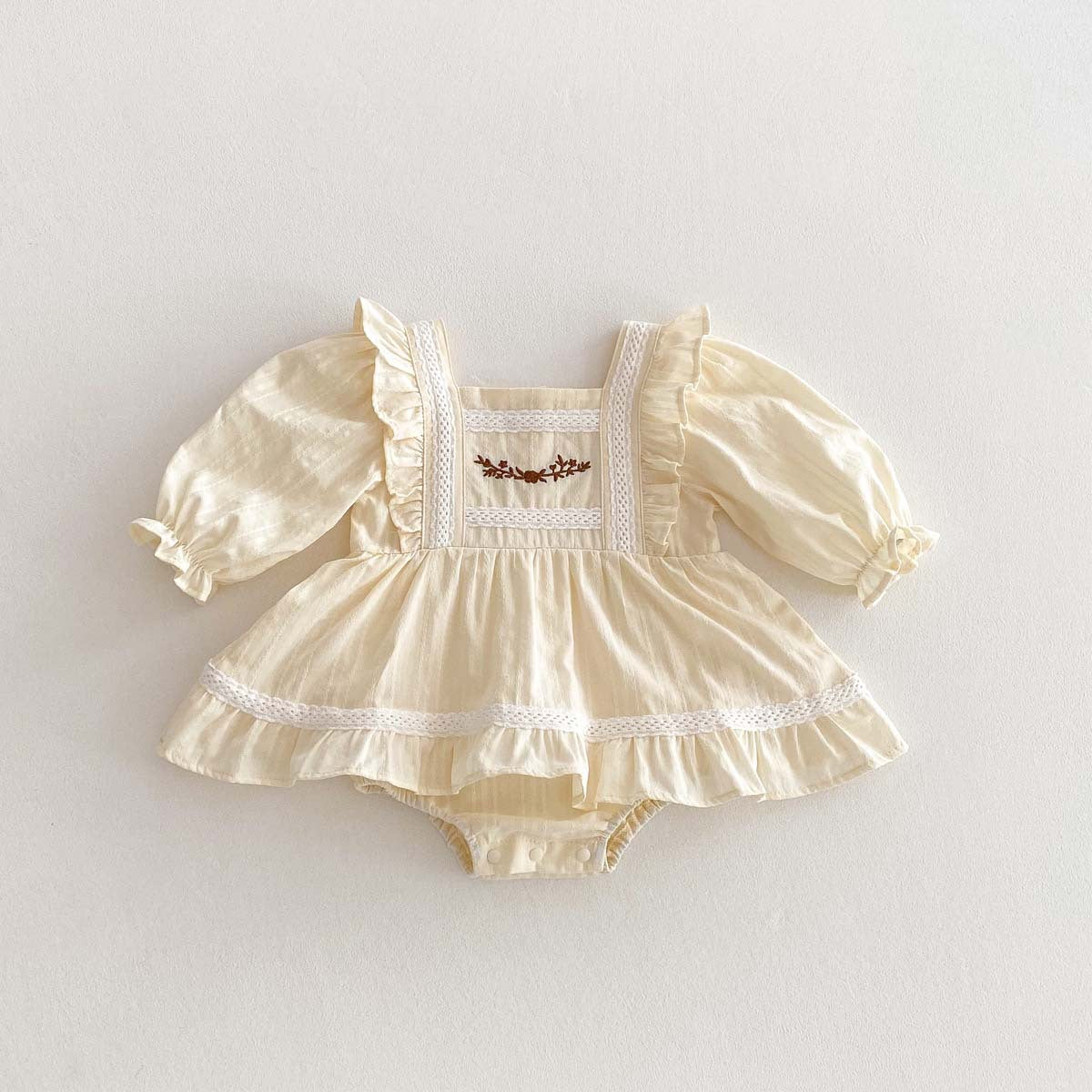【BABY】花刺繡プリンセスロンパースSK031510
