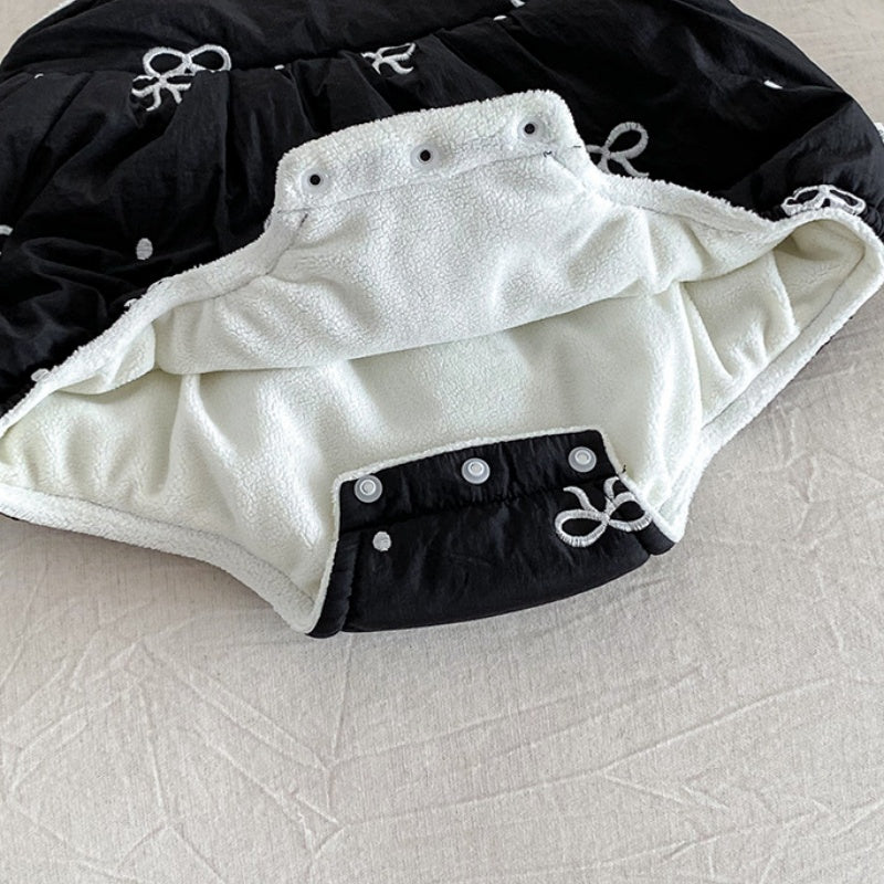 【BABY】冬新作 リボン刺繍中綿ロンパースSK102112